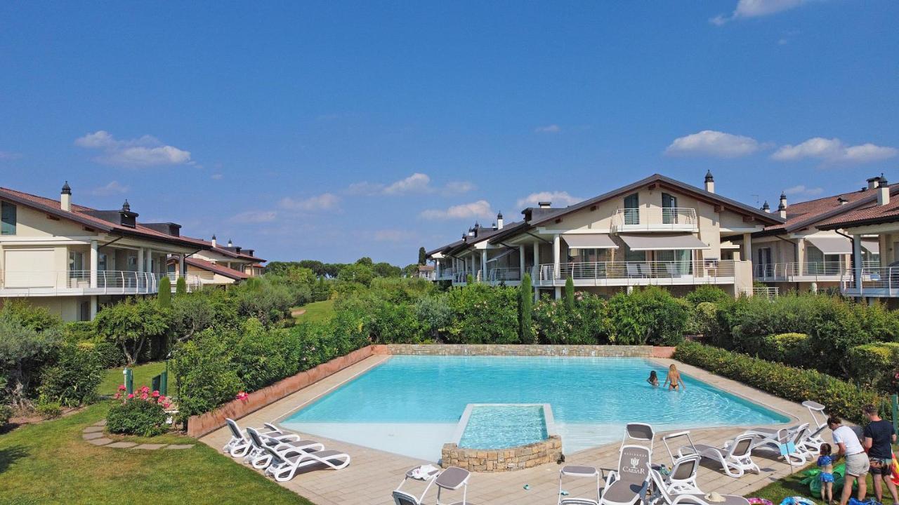 Giulia Luxury Apartment Сирмионе Екстериор снимка