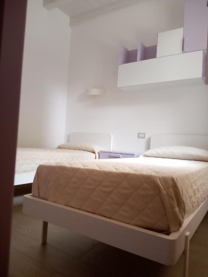 Giulia Luxury Apartment Сирмионе Екстериор снимка